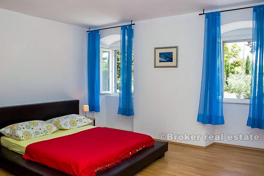 3 apartments in center. for sale