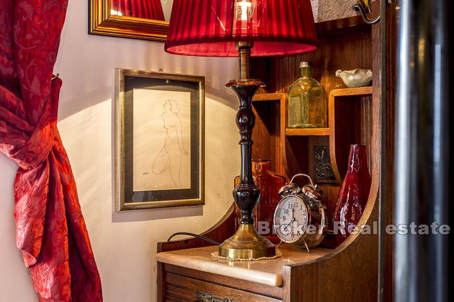 Unique stone house in Diocletian's Palace, for sale