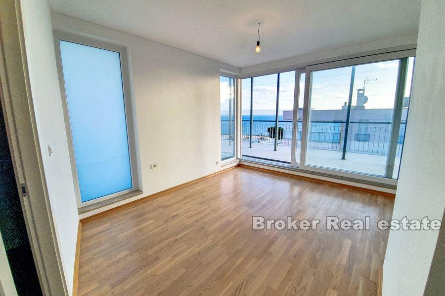 Penthouse z widokiem na morze, na sprzedaż