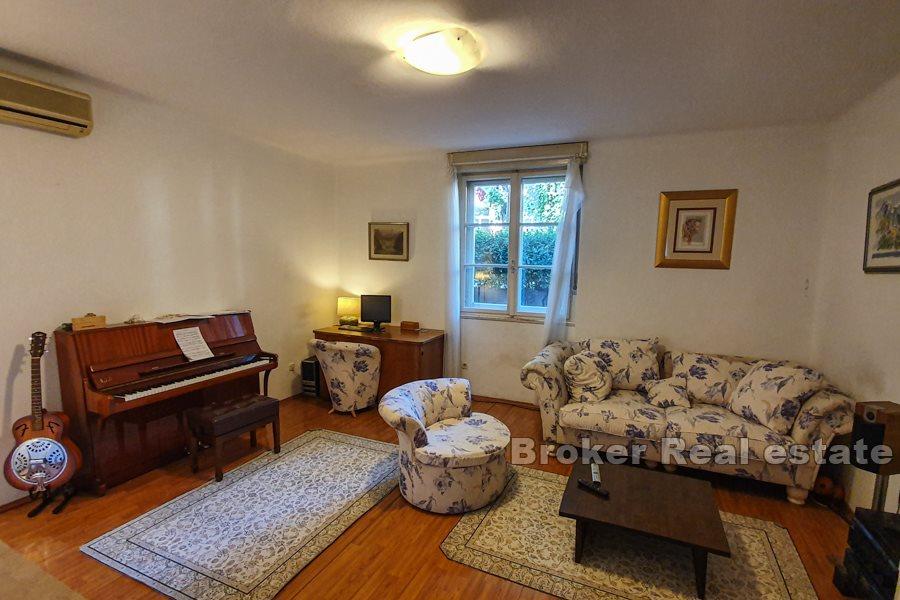 Komfortable Wohnung mit zwei Schlafzimmern, Bacvice