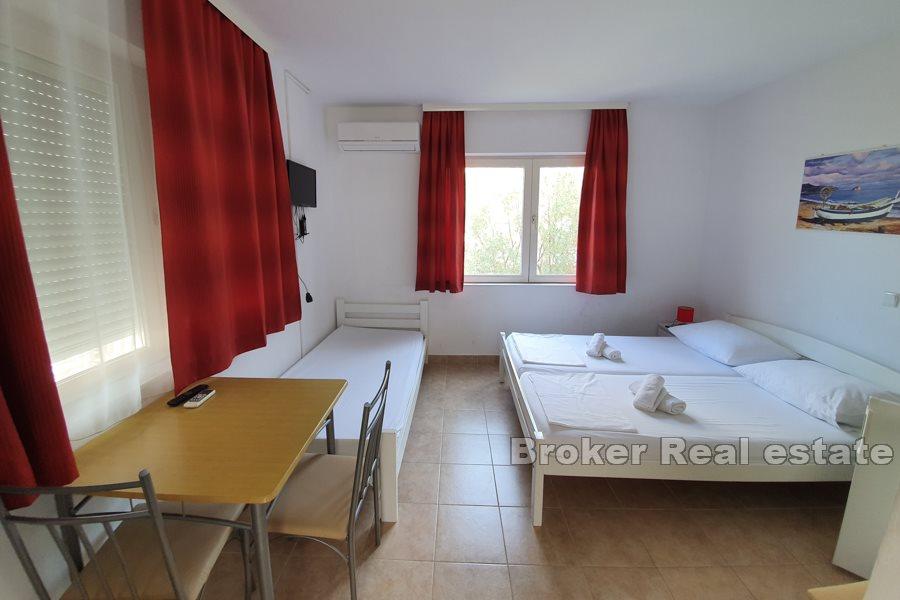 Mini hotel / detached house, seafront