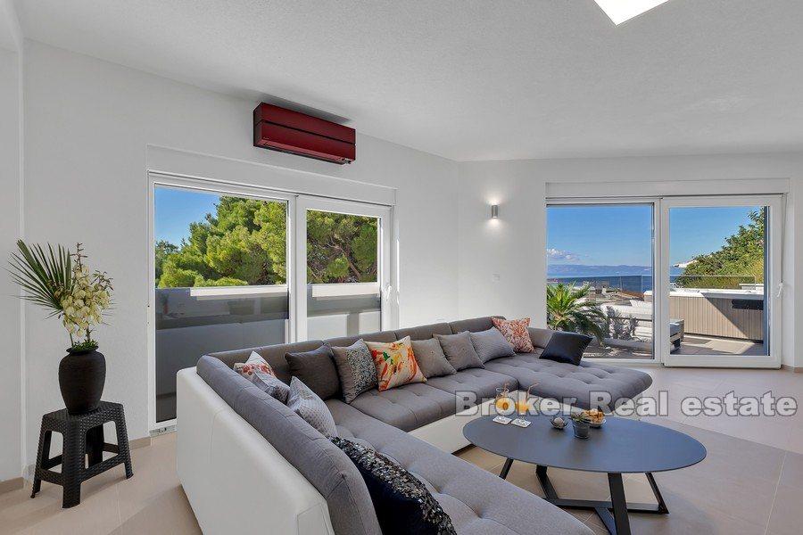 Apartmanska kuća s pogledom na more