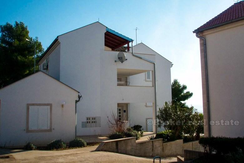 Apartament z widokiem na plażę Zlatni Rat