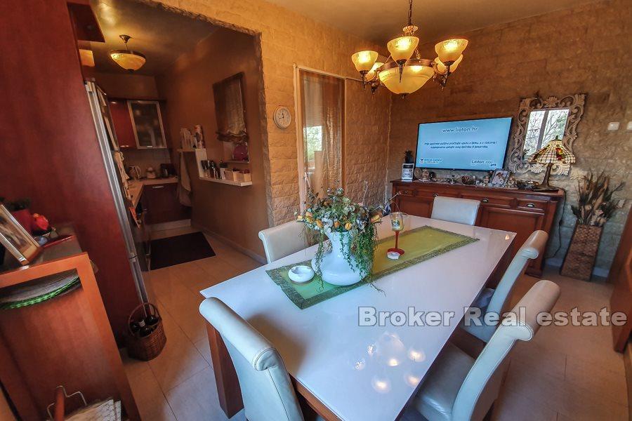 Deux chambres, joliment décorées, appartement, Spinut