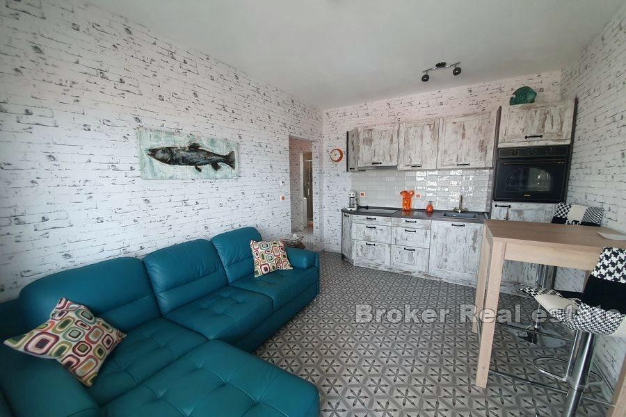 Two bedroom apartment with sea view