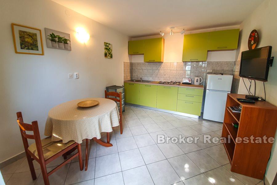 House first row to the sea