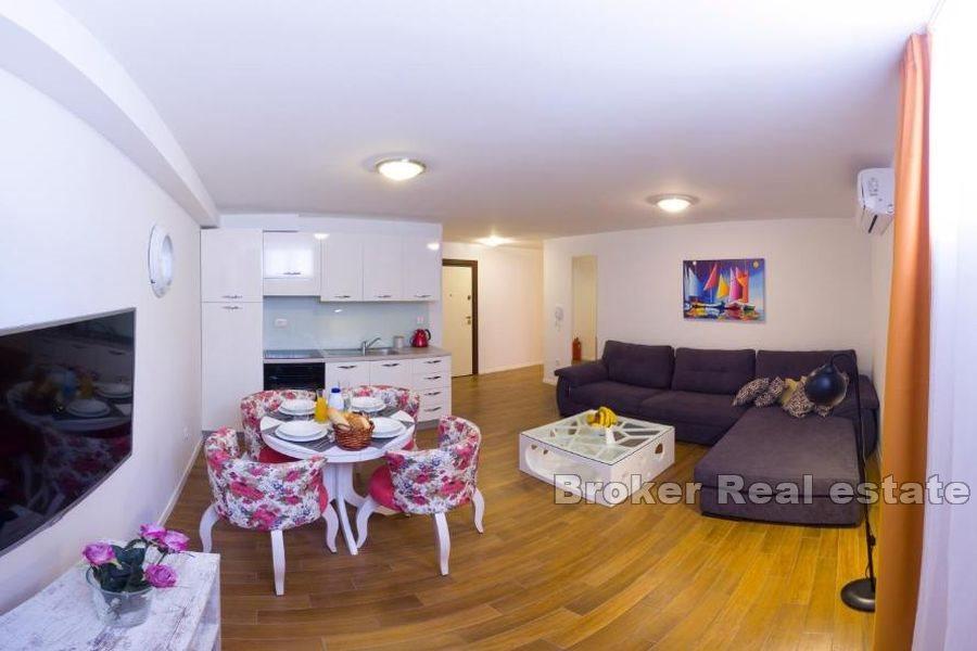 Бачвице, две квартиры в новостройке с бассейном