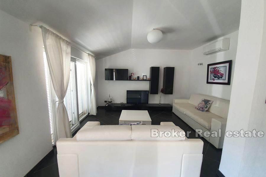 House by sea with two apartments