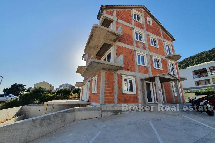 Mehrfamilienhaus mit Meerblick