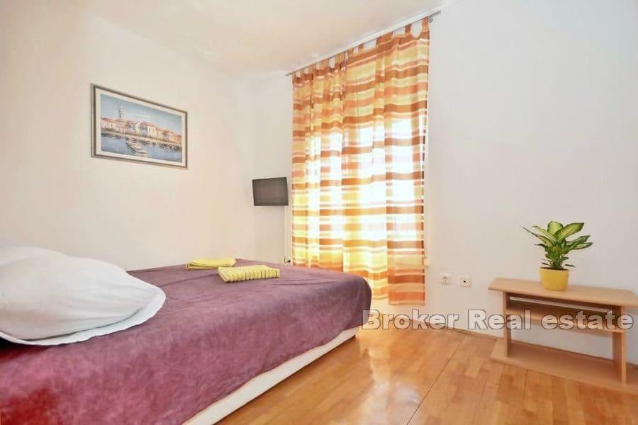 Žnjan, dvoupatrový apartmán s výhledem na moře