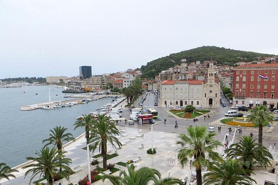Bel appartement sur la Riva, à vendre