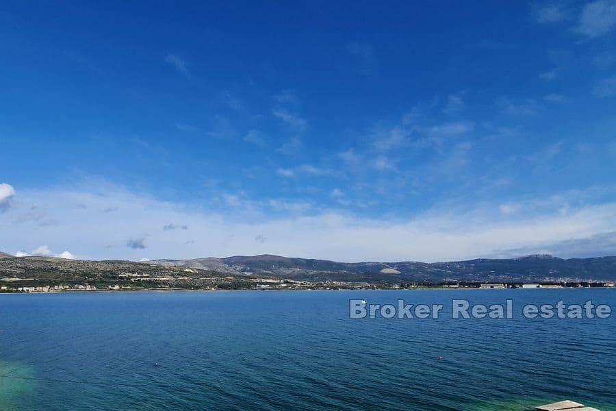 Bolig- og næringsbygg første rad til sjøen