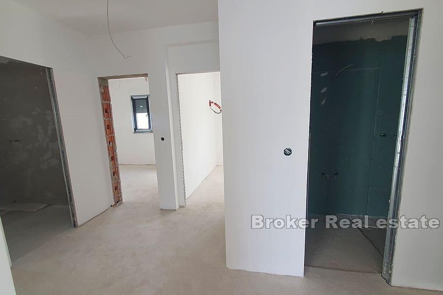 Apartamenty w nowym budynku blisko morza i plaży
