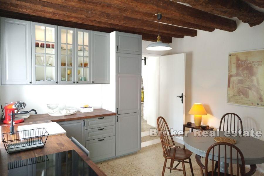 Zrekonstruovaný letní dům s bazénem