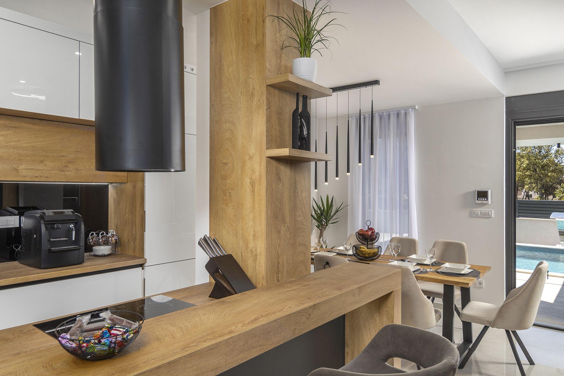 Villa nouvellement construite avec piscine non loin de la mer