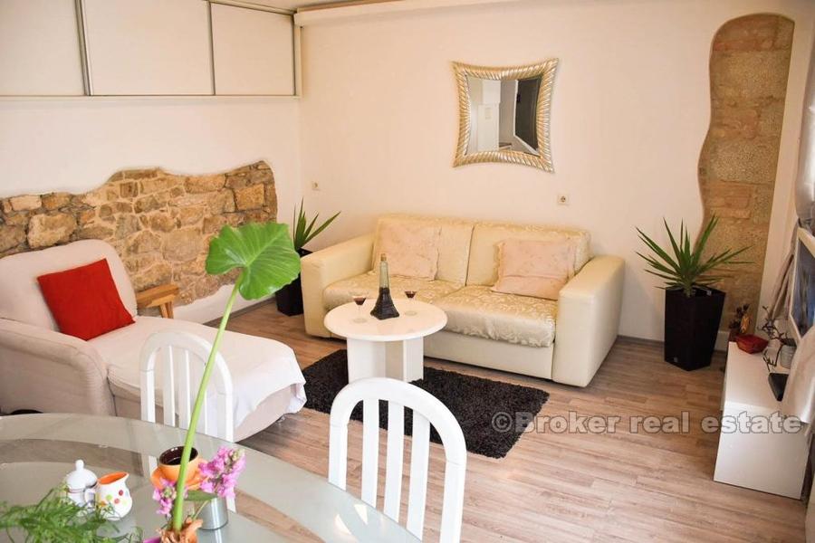 Renowacja domu na trzech kondygnacjach, na sprzedaż