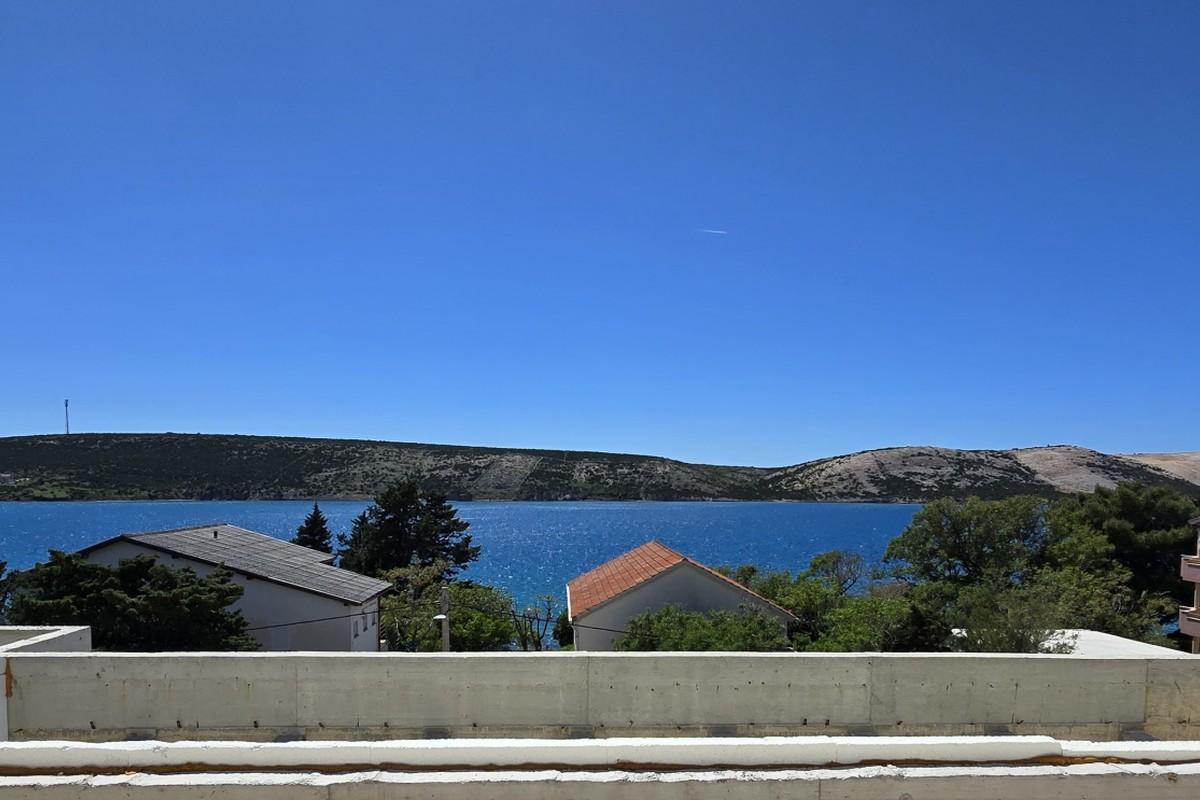 001-2018-252-Pag-House-with-pool-and-sea-view-for-sale