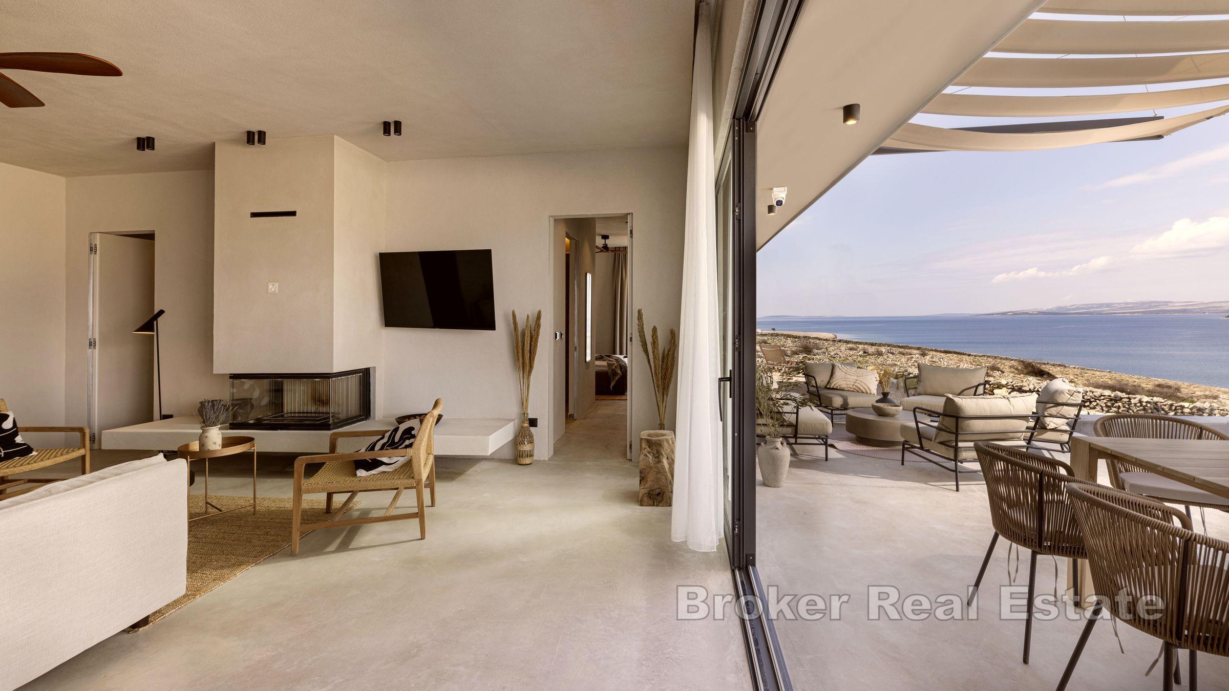 Villa avec vue mer et piscine dans une nature intacte