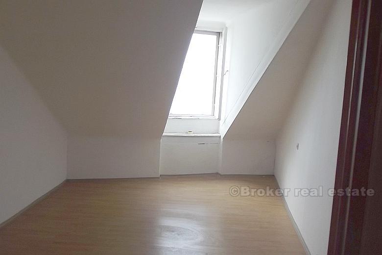 Mieszkanie nad morzem w centrum, na sprzedaż