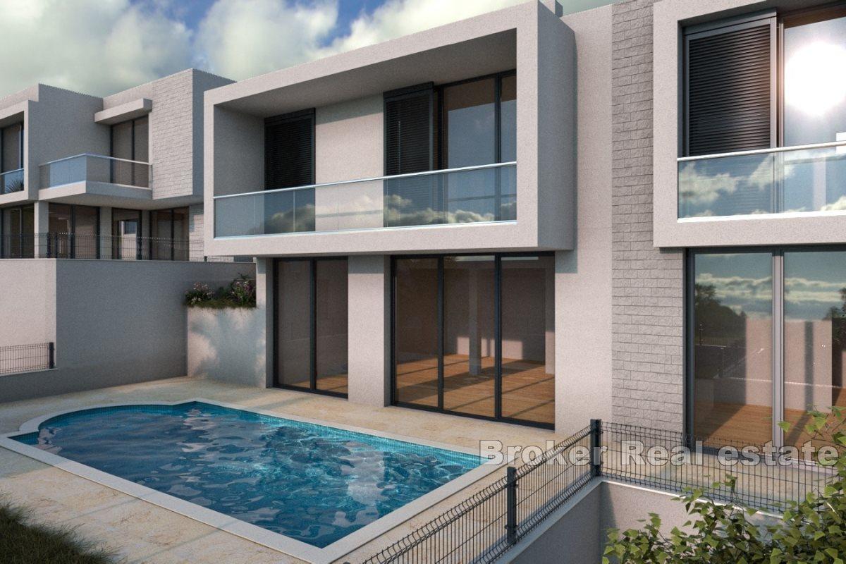 Villa in an exclusive complex with a sea view