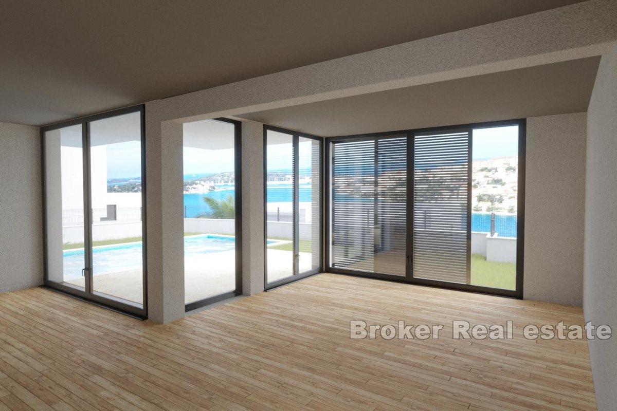 Villa in an exclusive complex with a sea view