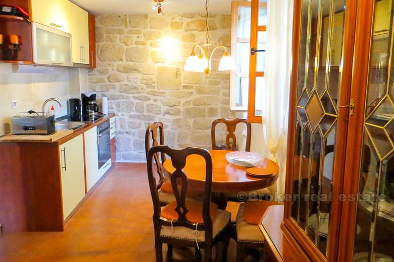 Belle maison récemment rénovée, à vendre