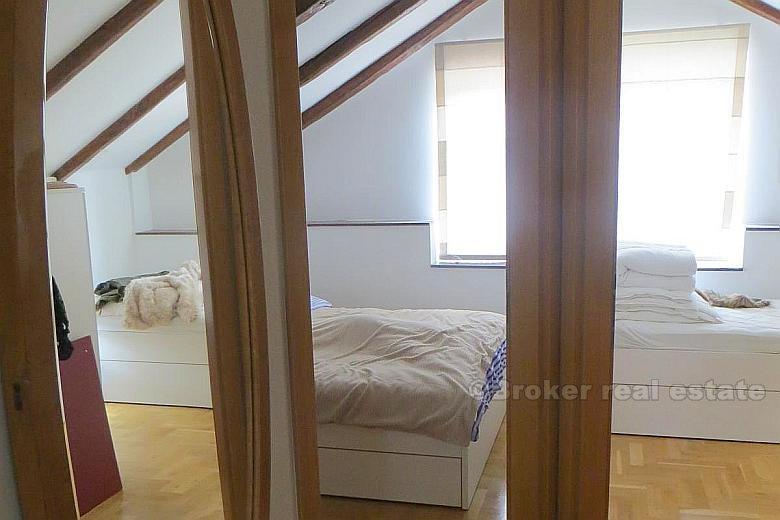 Newly renovated apartment, for sale