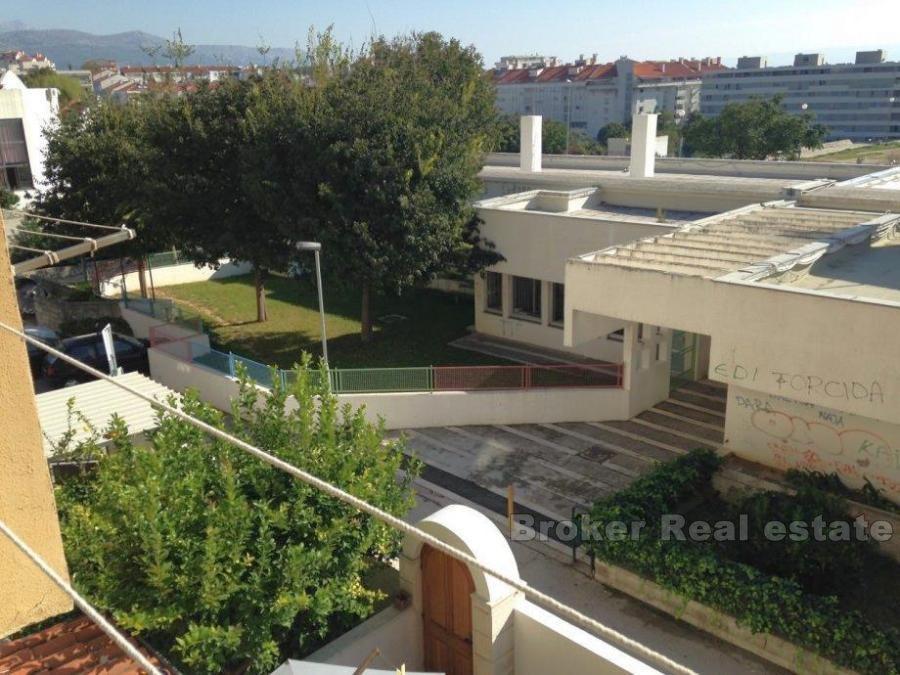 Трехкомнатная квартира, район Мертояк, для продажи