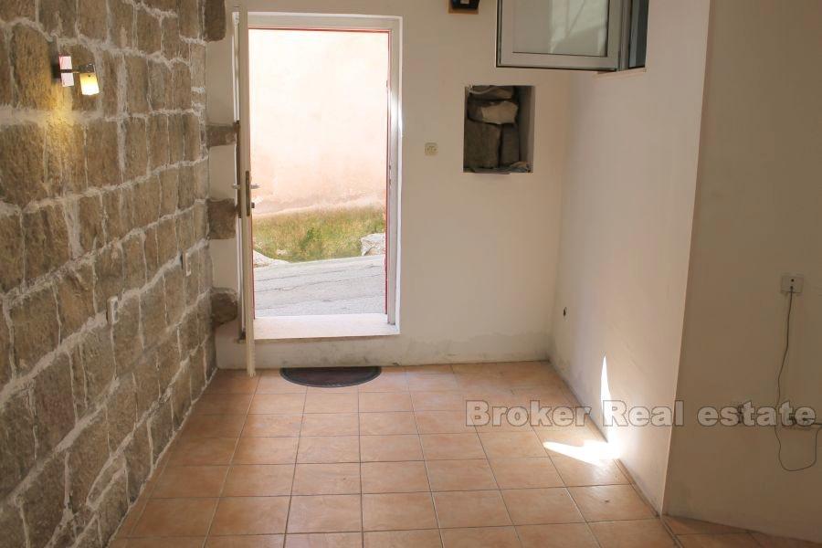 Office space on a great location, for rent