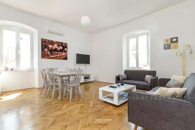 L'appartement en centre-ville, à vendre