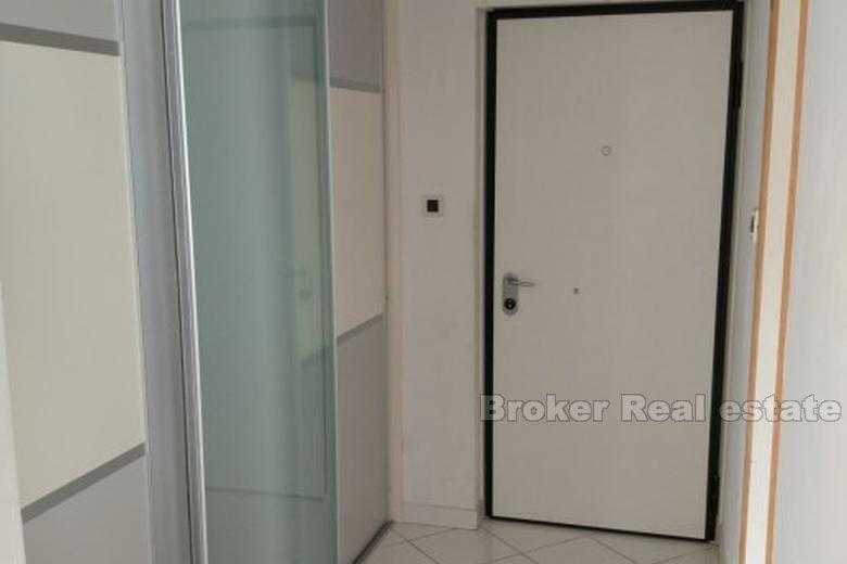 Vakker ett roms leilighet, distrikt Trstenik