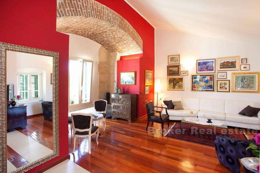 Apartament w Pałacu Dioklecjana, na sprzedaż