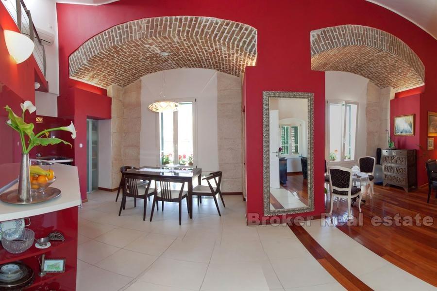 Apartament w Pałacu Dioklecjana, na sprzedaż