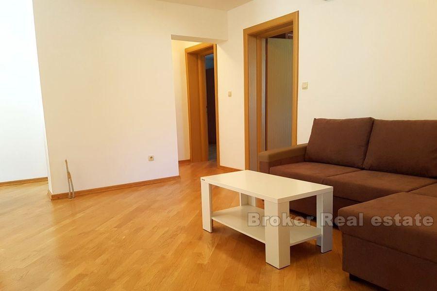 Komfortowy dwupokojowy apartament do wynajęcia