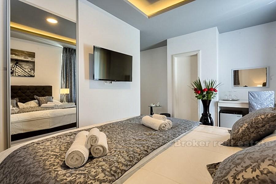 Tříložnicový apartmán na prodej v Bacvice