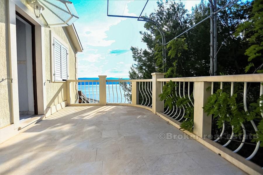 Maison individuelle avec vue sur la mer, à vendre