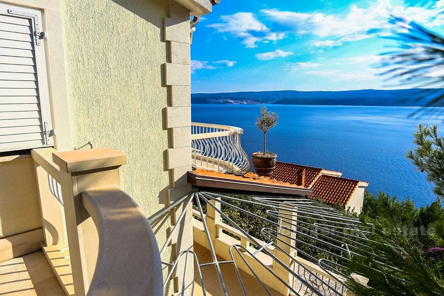 Maison individuelle avec vue sur la mer, à vendre