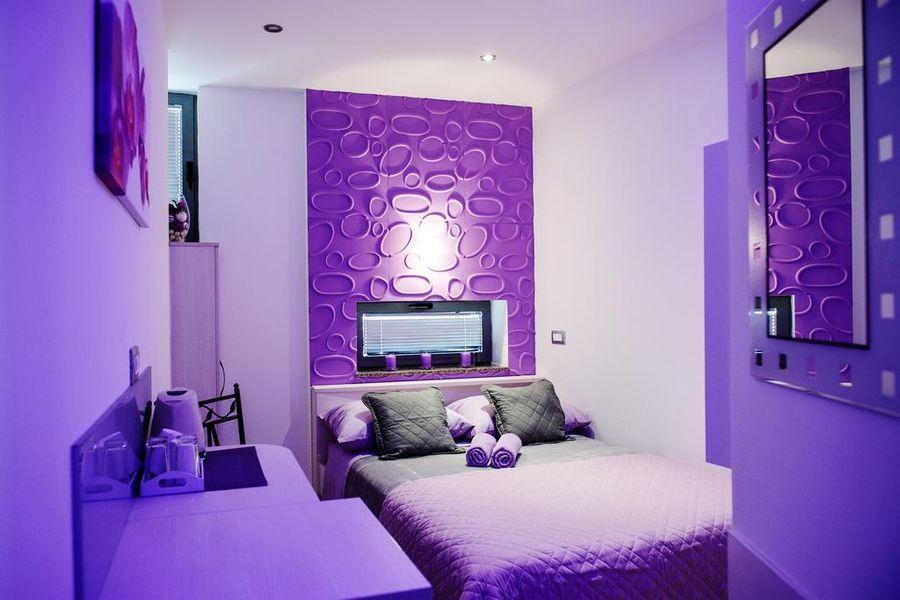 House with business space and apartment, for sale