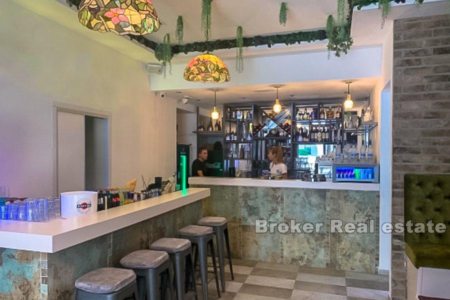 Caffe bar i centrum av Split, hyra