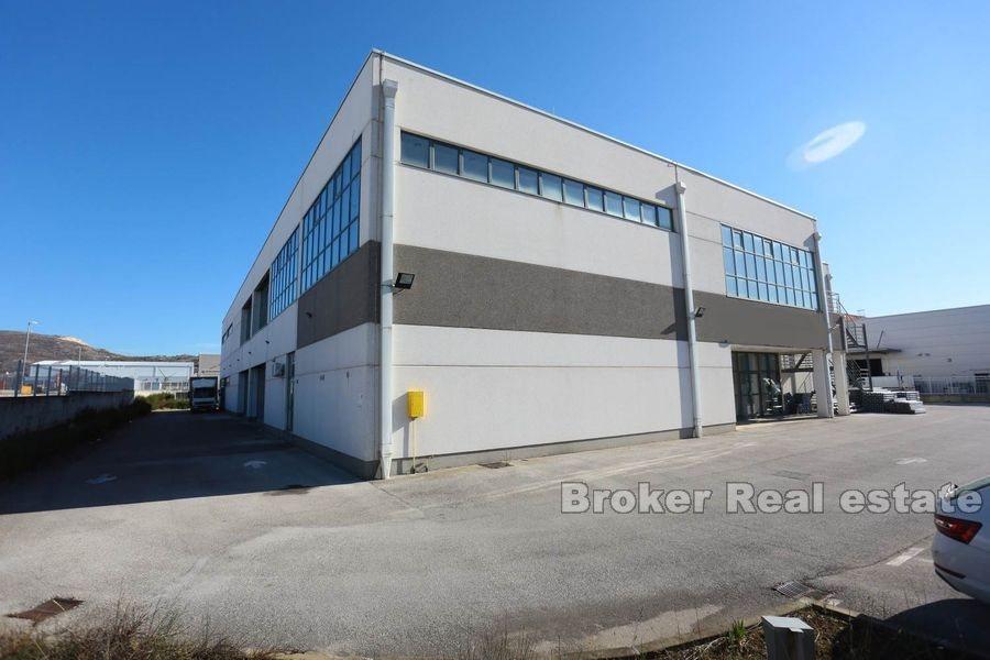 Výstavní a administrativní budova nedaleko Splitu