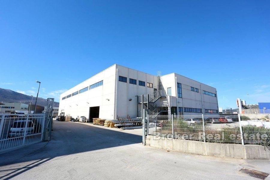 Výstavní a administrativní budova nedaleko Splitu