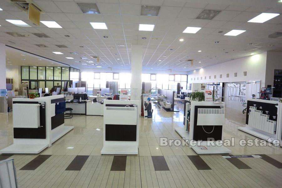 Výstavní a administrativní budova nedaleko Splitu