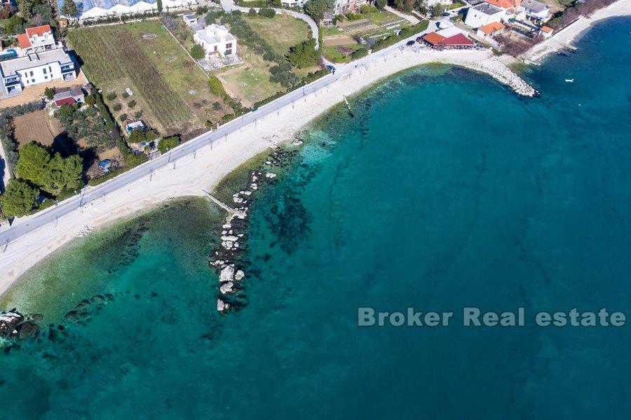 Building plot, seafront and beach