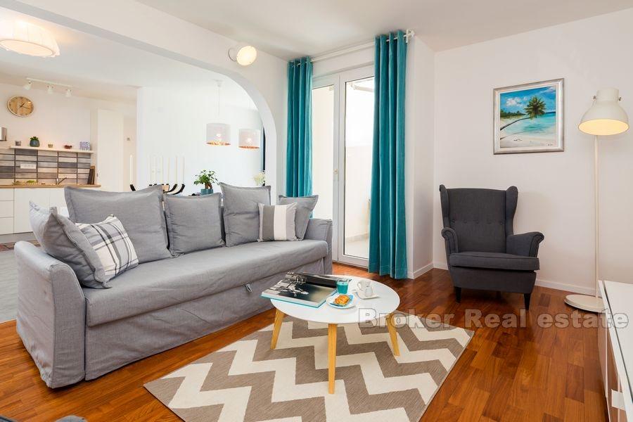 Trstenik, привлекательная трехкомнатная квартира, для продажи