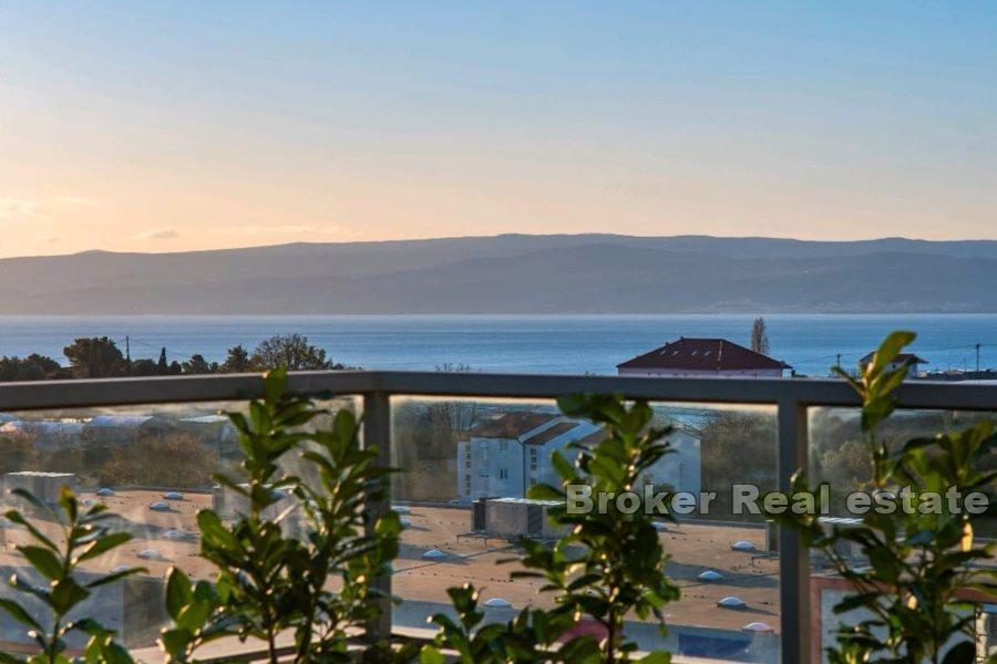 Modern penthouse with sea view