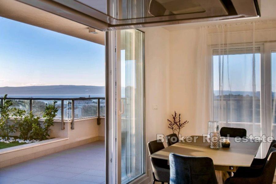 Modern penthouse with sea view