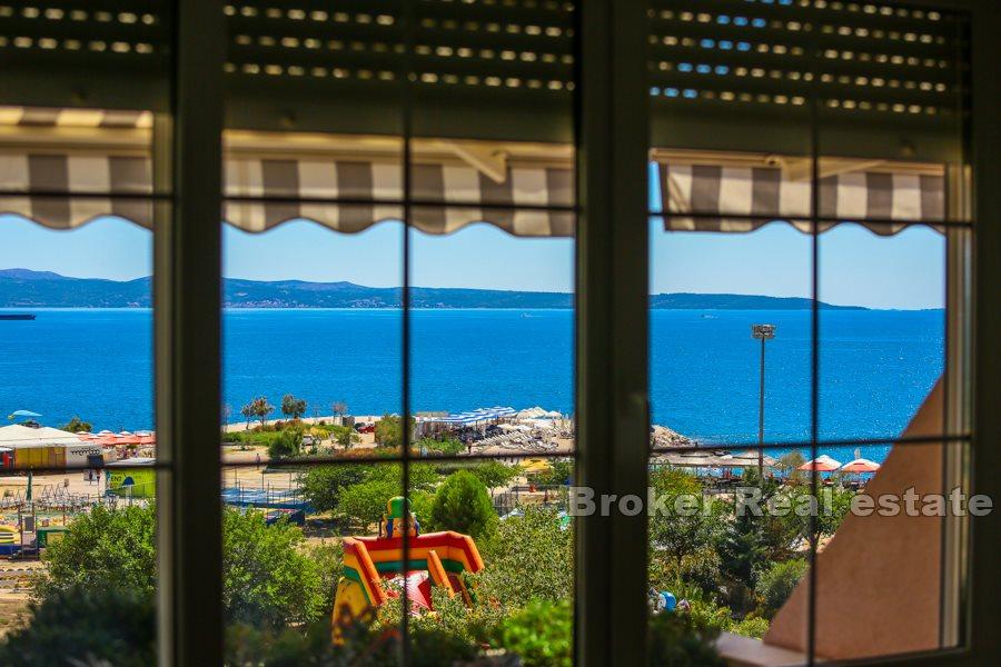 Appartement, au bord de l'eau, Znjan