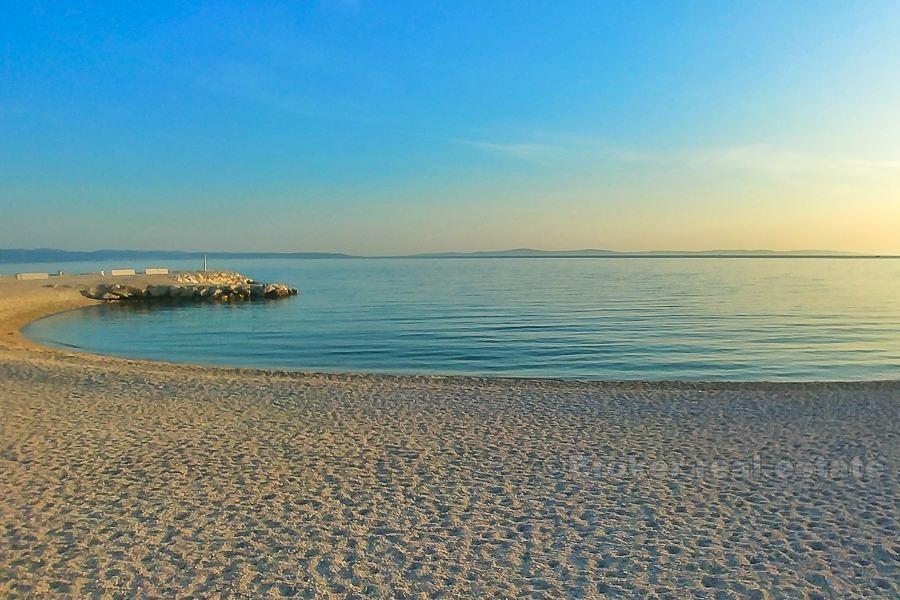 Wygodne 2-pokojowe mieszkanie, 1-sza, na sprzedaż