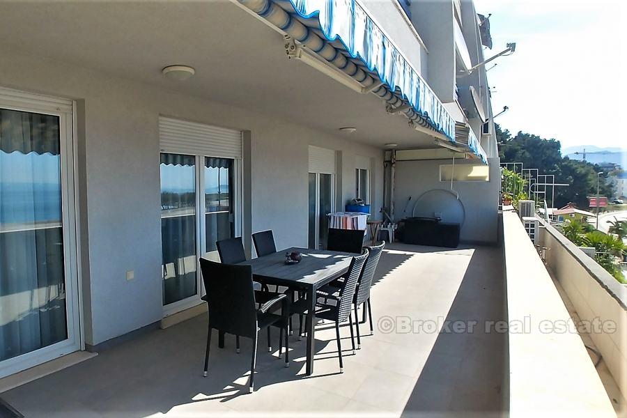 Komfortable 2-Zimmer-Wohnung, 1. Reihe, zu verkaufen