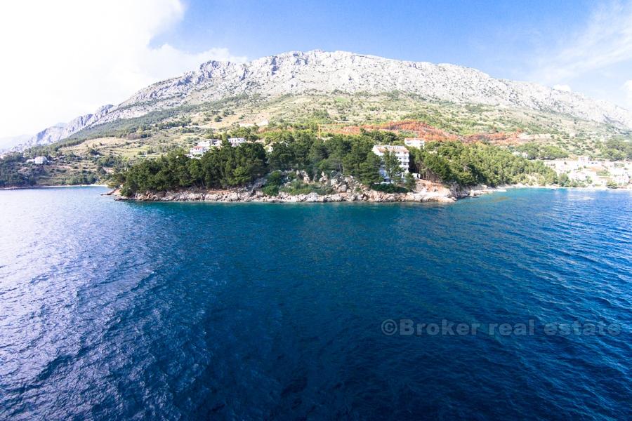 Attraktiv byggeplass, strandpromenade, til salgs